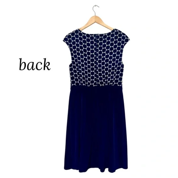 New DRESSBARN Navy White Midi Dress Circle Professional Church Timeless Women 12 - Picture 5 of 15
